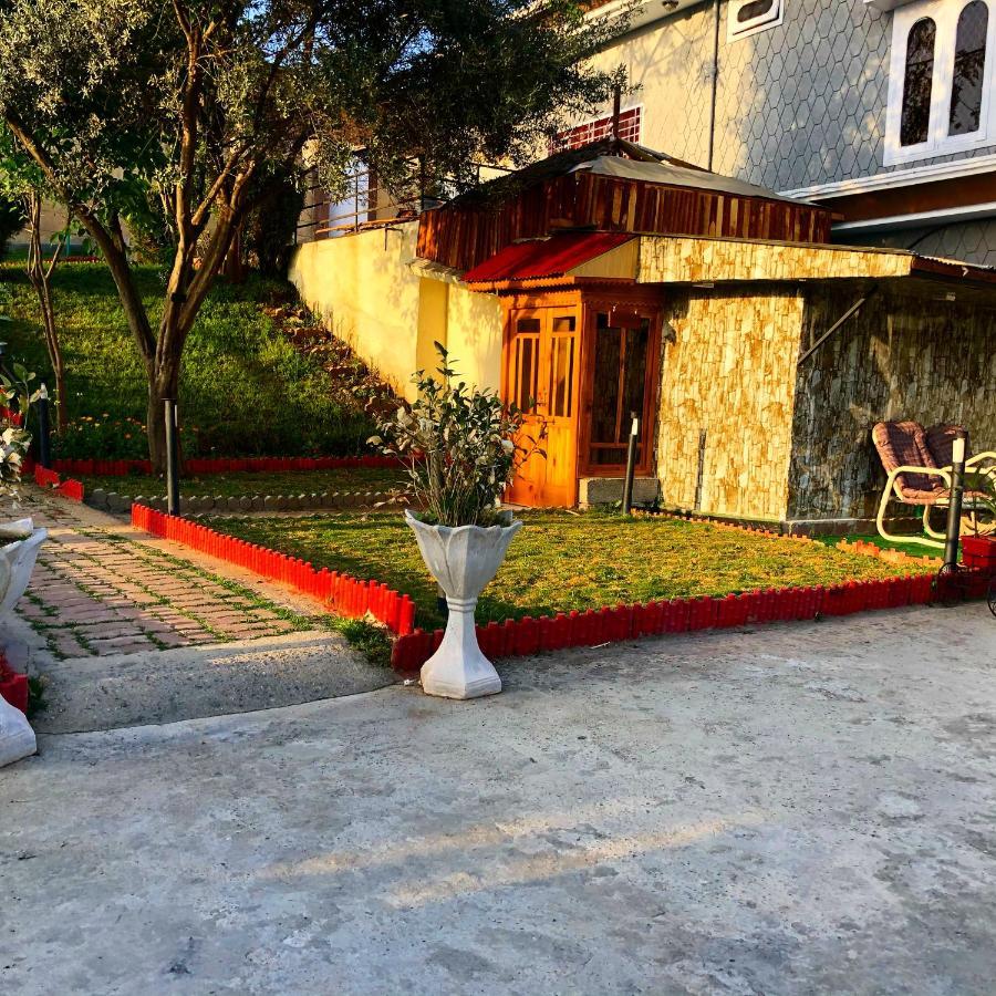 Republika Central Mansehra Exterior photo